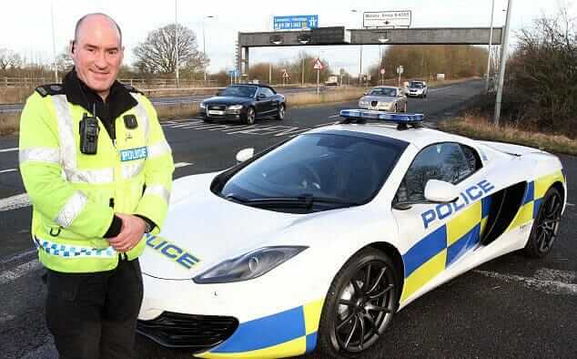 McLaren_Police_Car_01