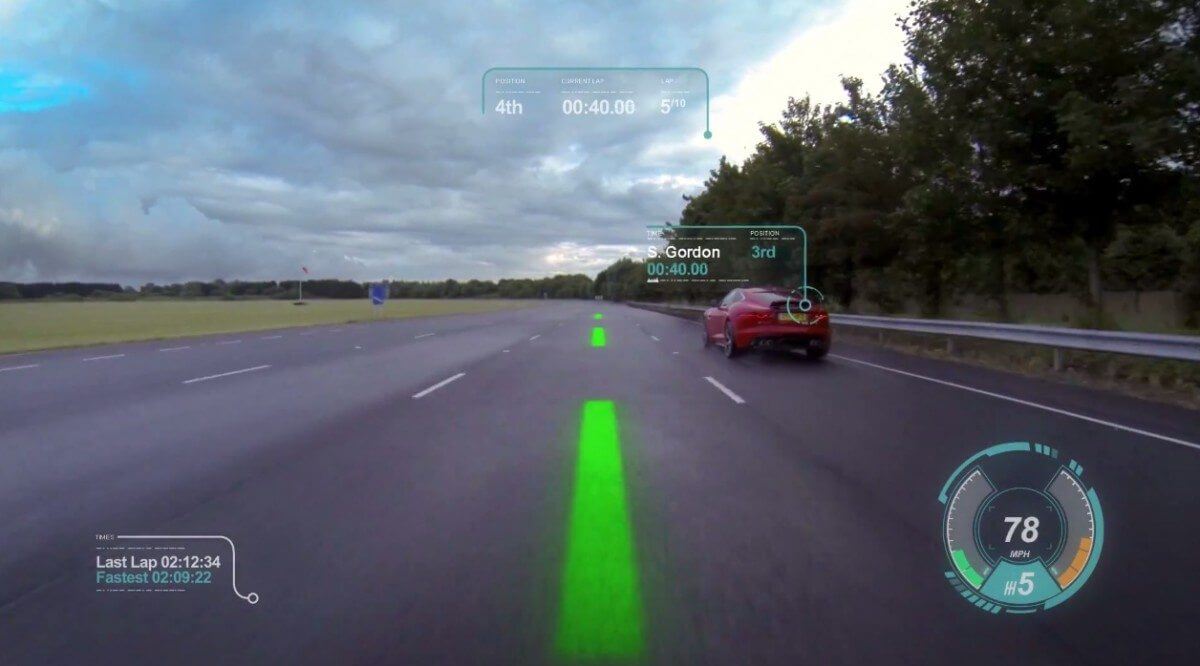 Jaguar virtual windscreen concept