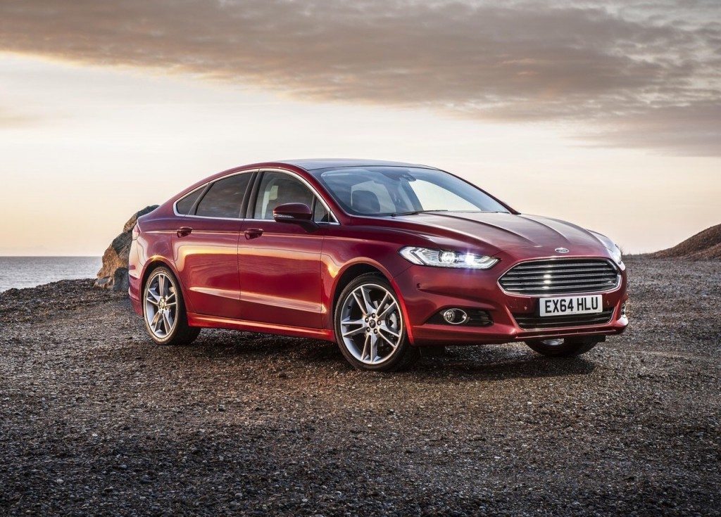2015-ford-mondeo-hatch-1