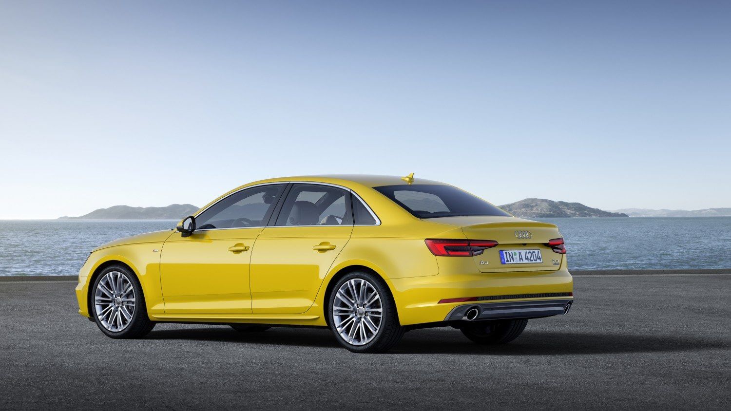2015-Audi-A4-Sedan-Rear