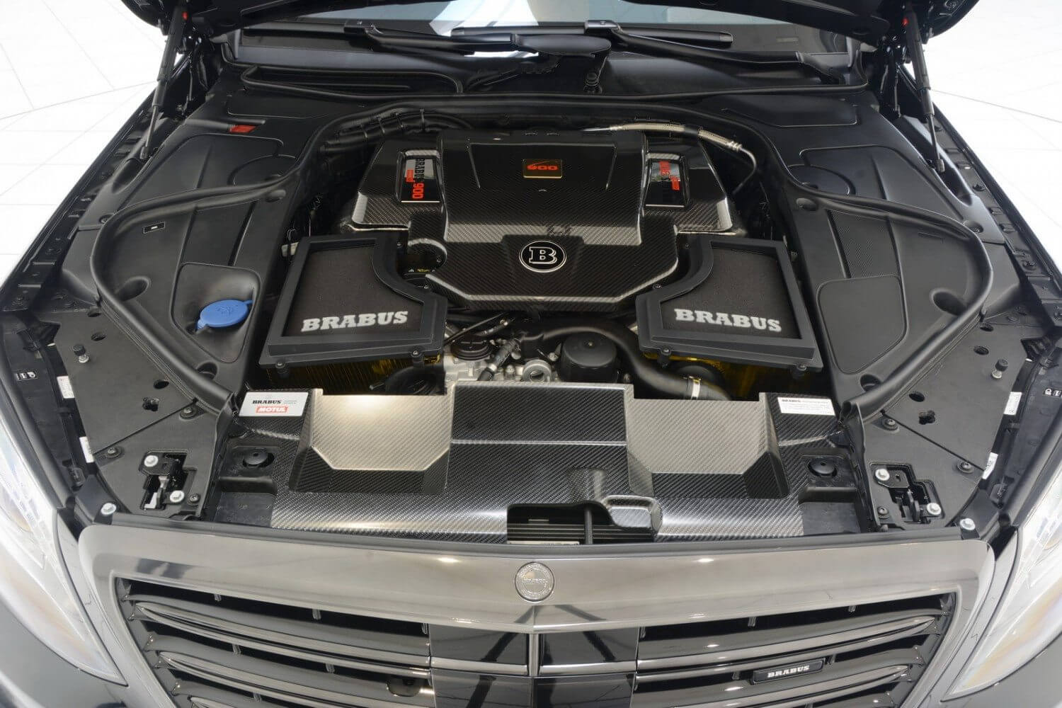 Mercedes-Maybach Brabus V12