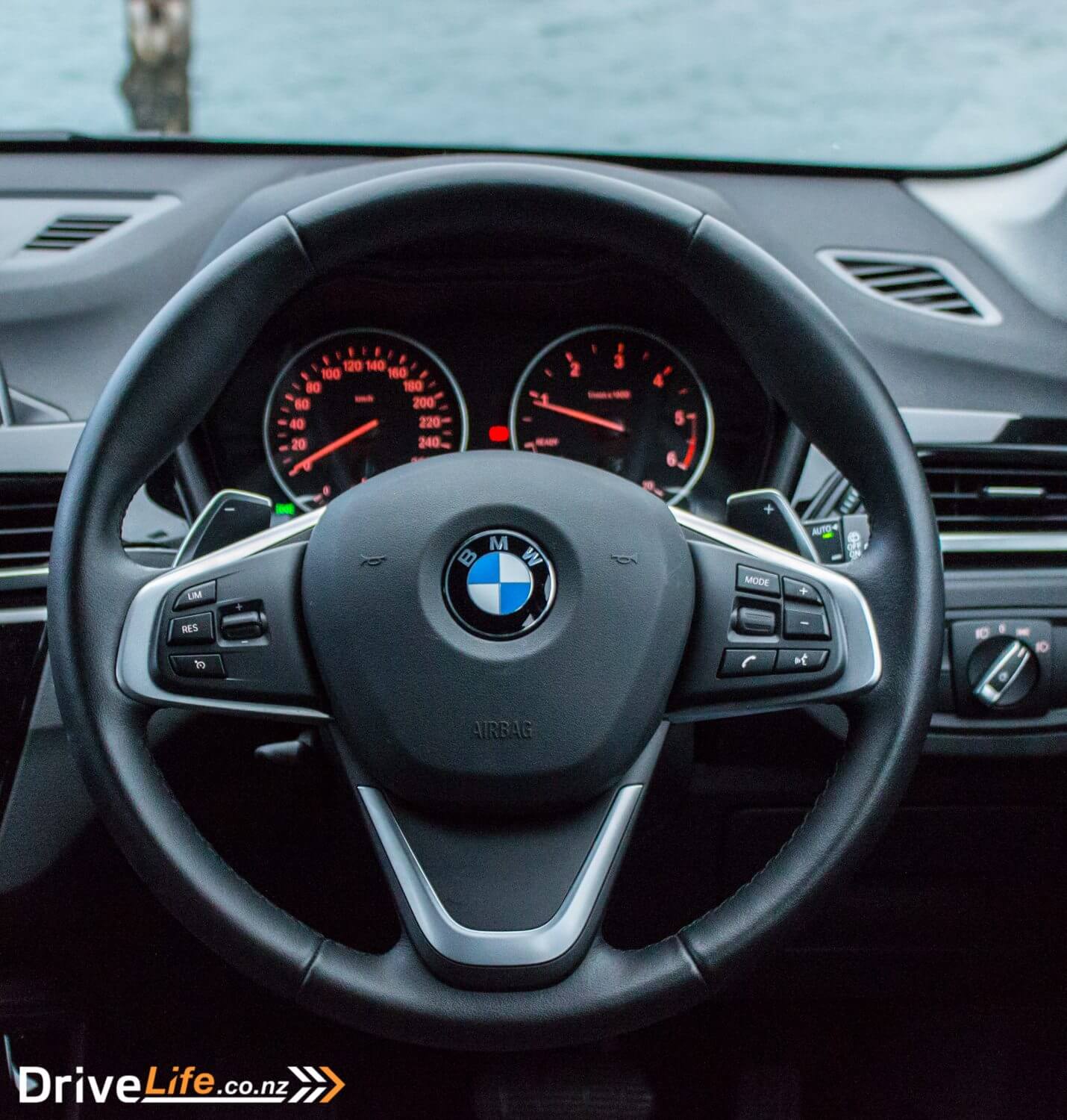 drive-life-nz-2016-bmw-x120d-car-review-14