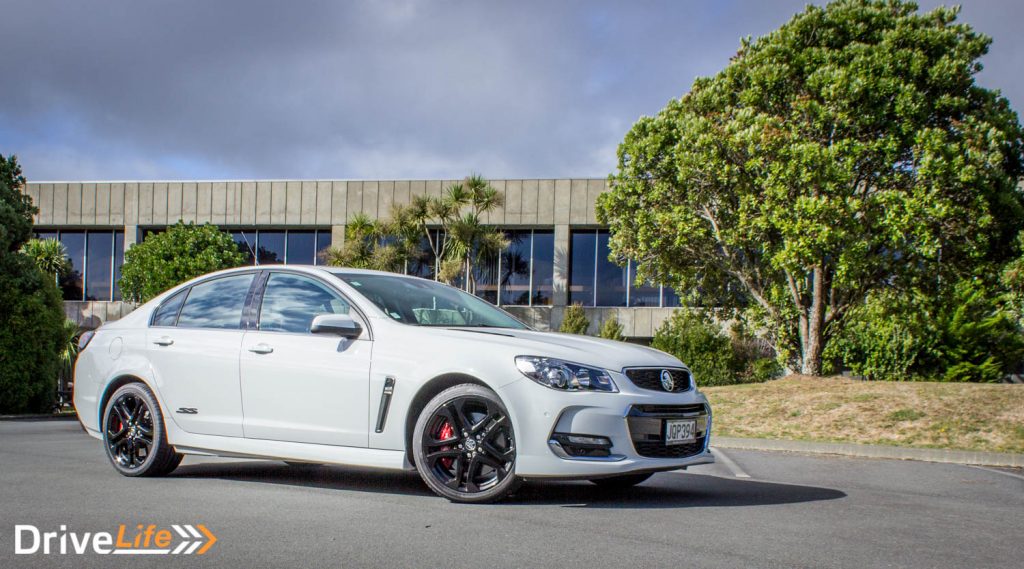 drive-life-nz-car-review-holden-commodore-redline-1