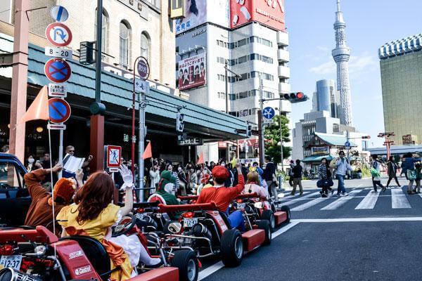 real-life-mario-kart-takes-over-the-streets-of-tokyo-8