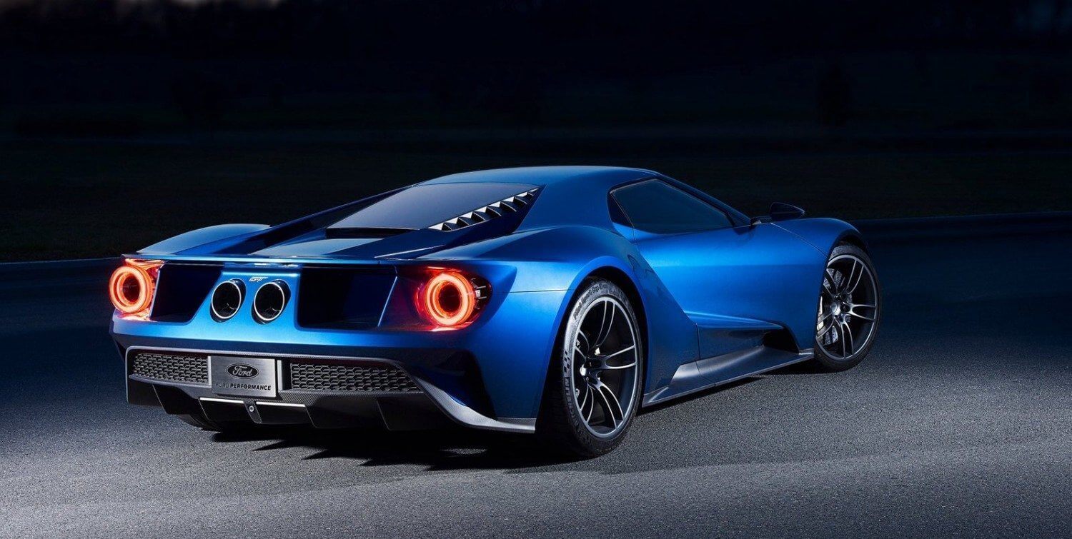 2017-Ford-GT-2
