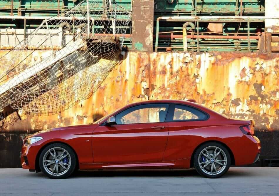 BMW-M235i_Coupe_2014_01