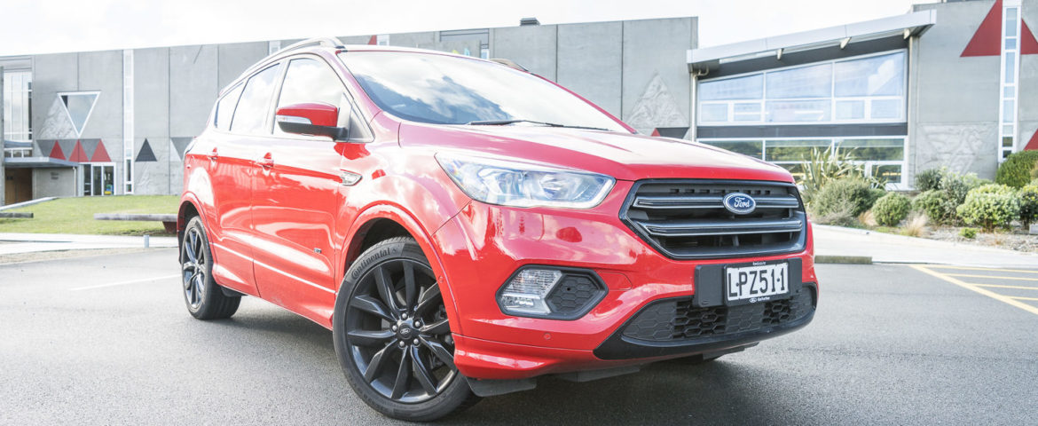 2019 Ford Escape ST Line AWD EcoBoost - Car Review - The middle of the road - DriveLife DriveLife